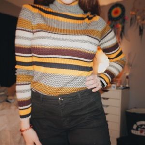 funky & earthy turtleneck!!